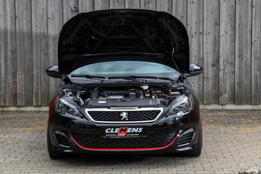 Моторный отсек Peugeot 308 GTi by Clemens Motosport 2018 года  (фото 12 из 16)